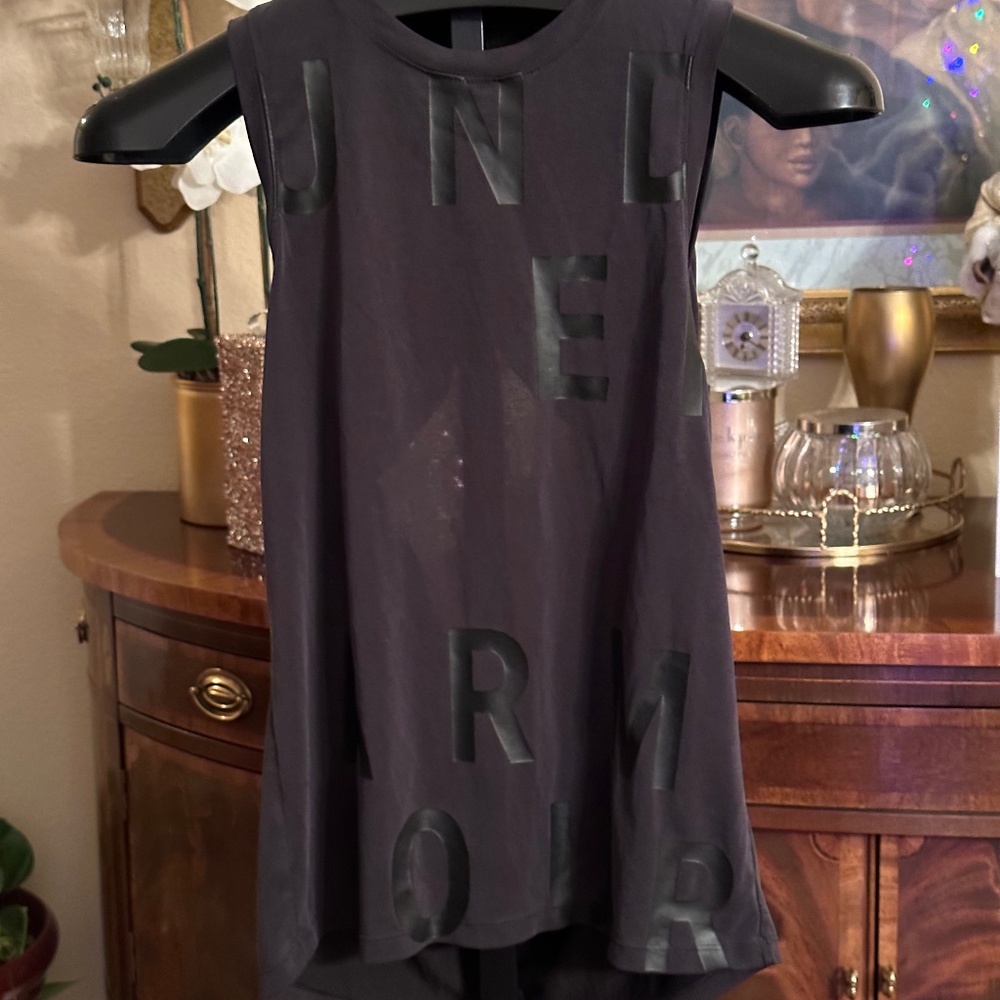 Under Armour Women’s Athletic Top